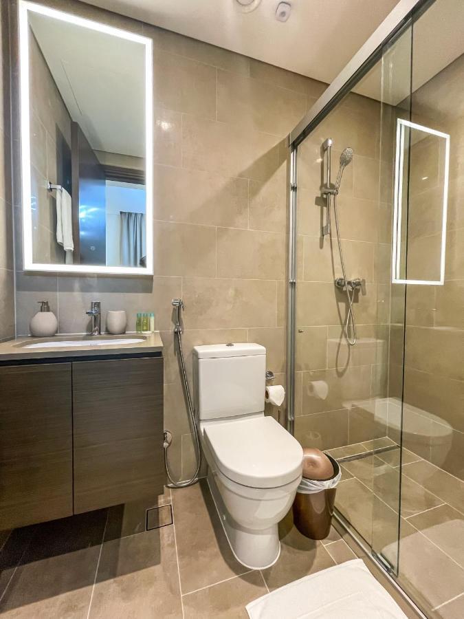 Stay Mindblowing 2 Bedroom Holiday Home With Close View Of Burj Khalifa Dubai Exterior foto